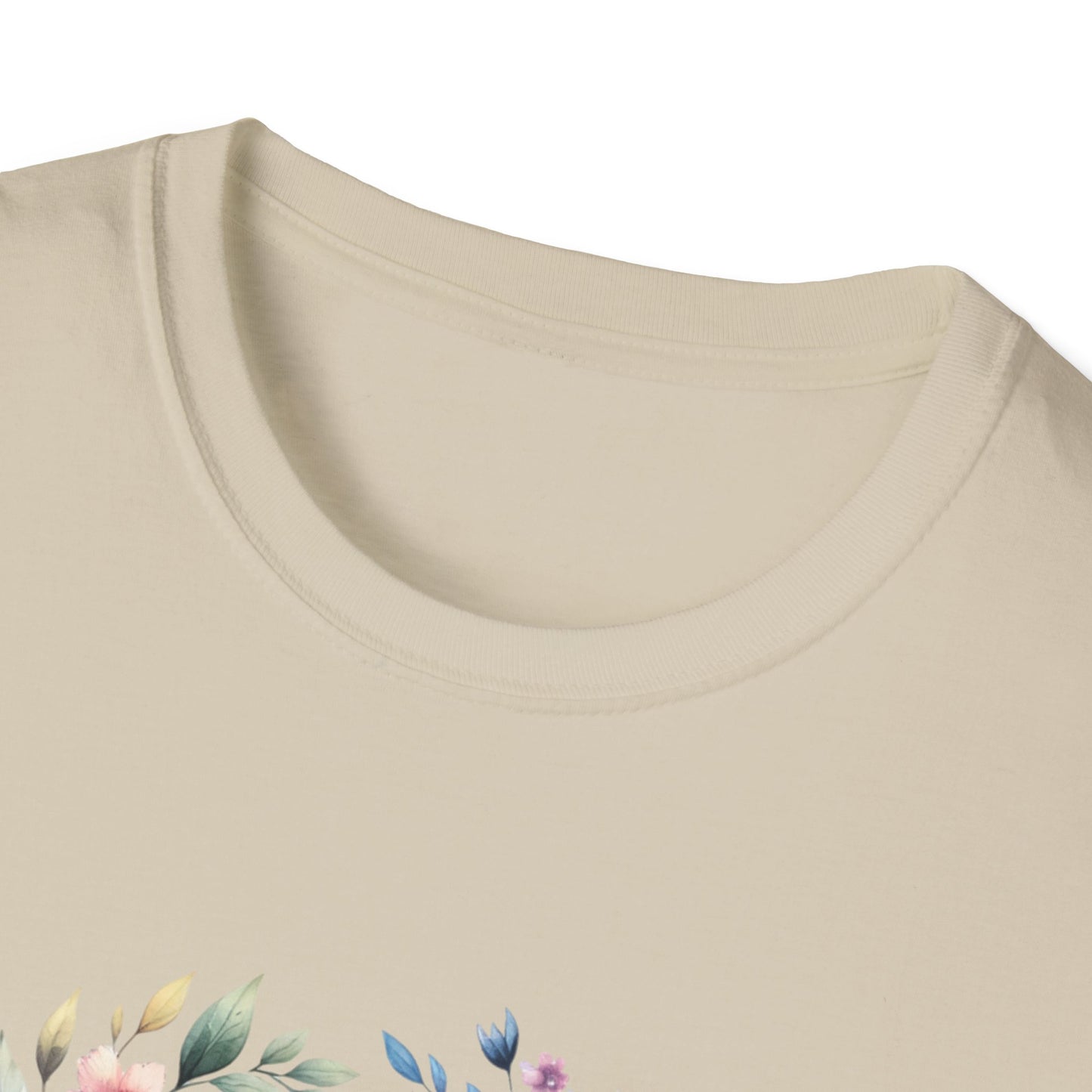 Floral Mom Love T-Shirt | Unisex Softstyle Tee